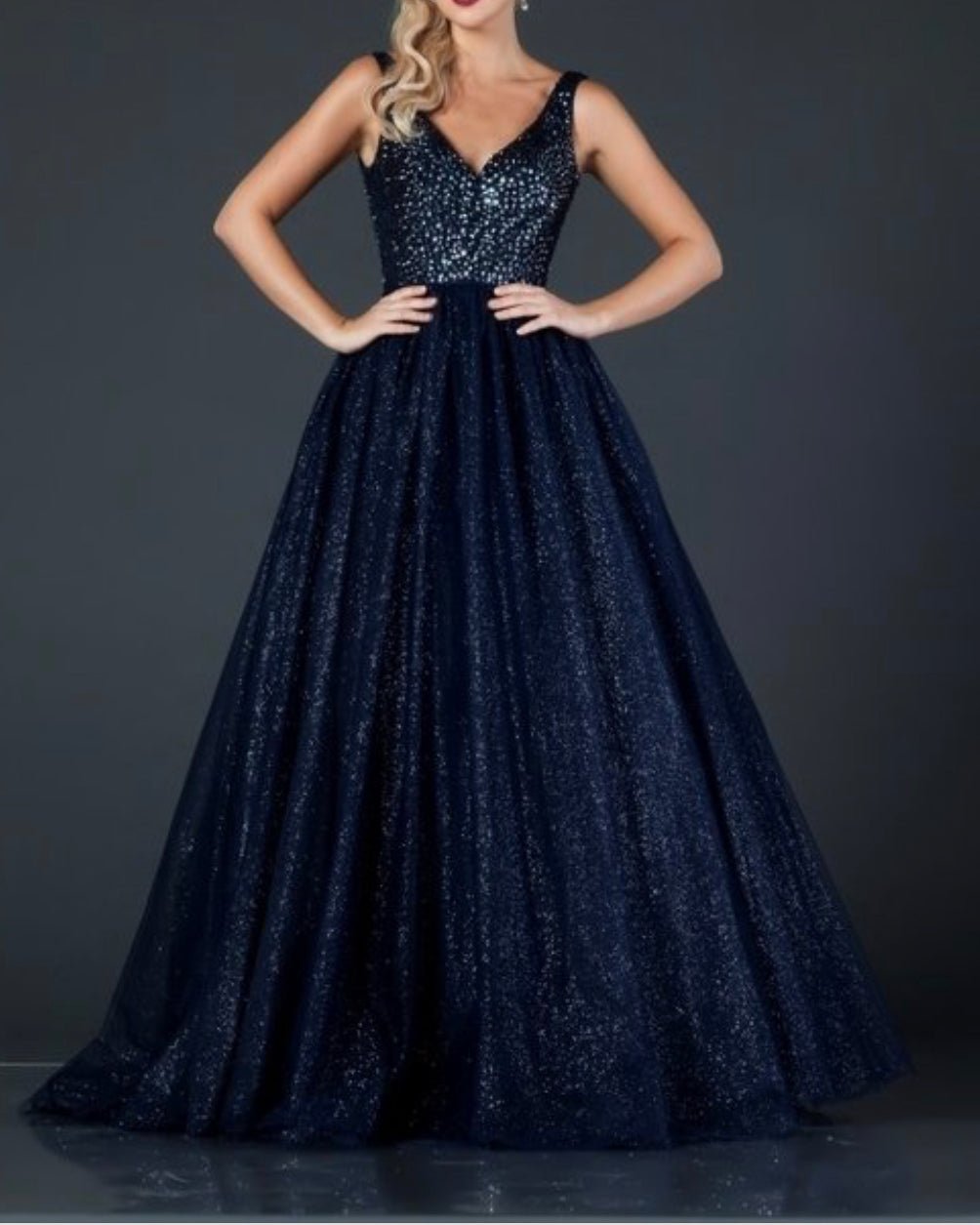 L2166 - Celebra La Boutique