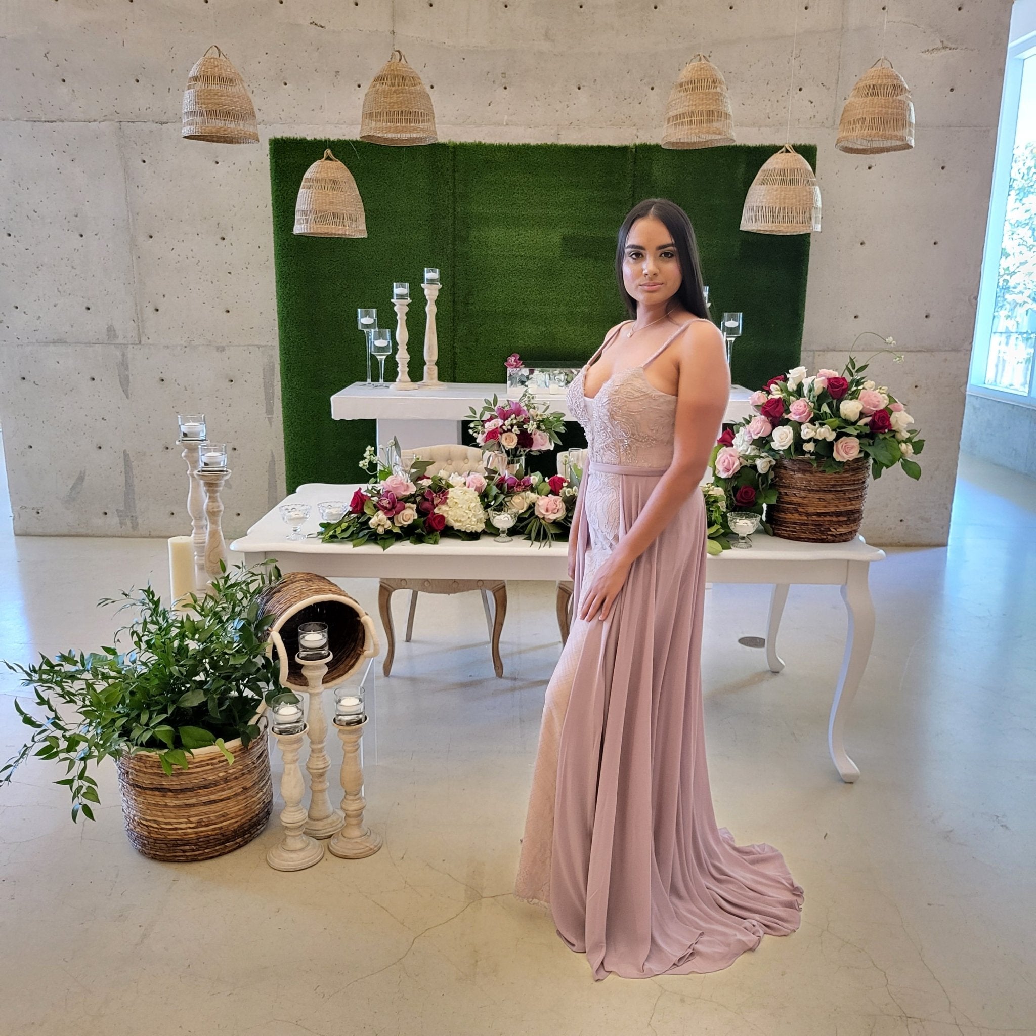 UT254 - Celebra La Boutique